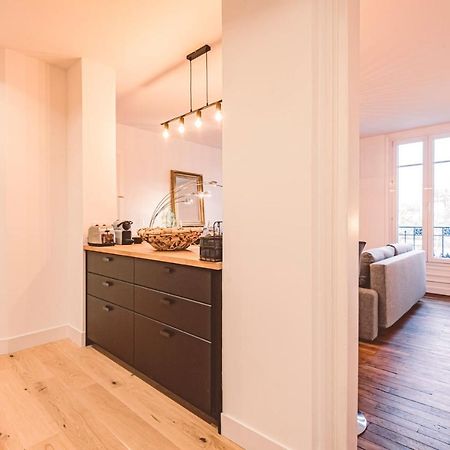 Charme De L'Ancien Pour Cet Appartement Entierement Renove Dans L'Hypercentre De Реймс Экстерьер фото