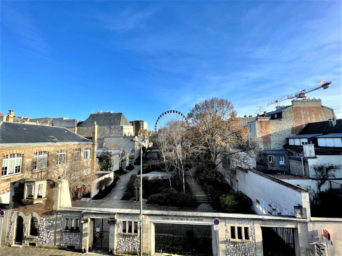 Charme De L'Ancien Pour Cet Appartement Entierement Renove Dans L'Hypercentre De Реймс Экстерьер фото