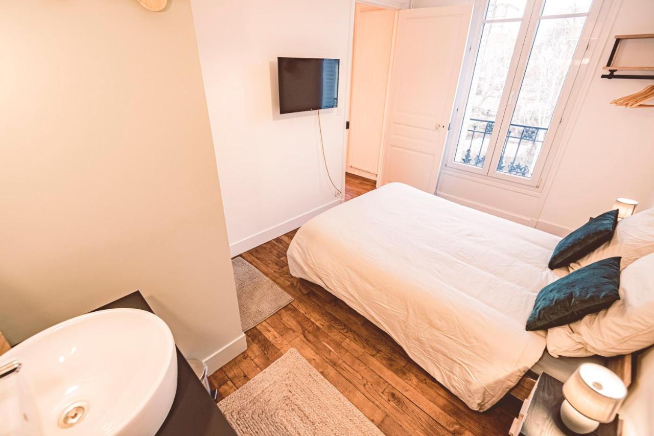 Charme De L'Ancien Pour Cet Appartement Entierement Renove Dans L'Hypercentre De Реймс Экстерьер фото