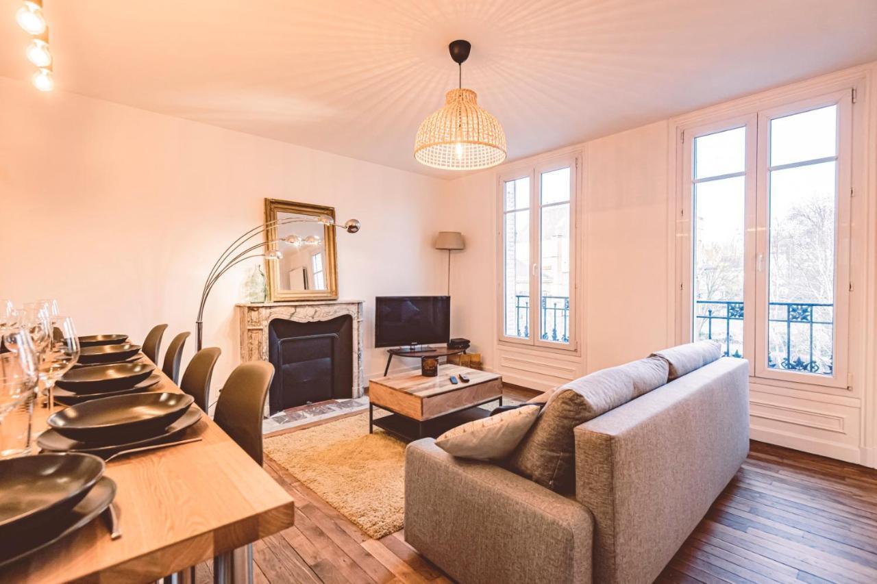 Charme De L'Ancien Pour Cet Appartement Entierement Renove Dans L'Hypercentre De Реймс Экстерьер фото